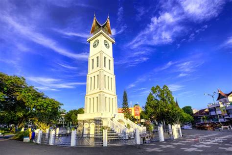 21 Destinasi Wisata Terbaik di Kota Padang yang Wajib Dikunjungi!